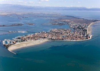 FOTO AEREA - Albergo - Struttura ricettiva Grado - foto 4