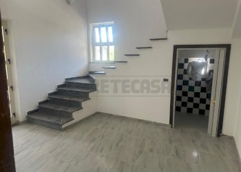 1bbf6cfb-849d-409c-99ec-24510bfe3f71.jpg - Villa Corso Telesio 71, Settingiano - foto 9