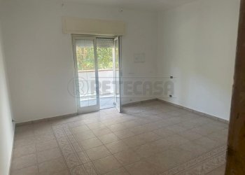 7f8a77bc-9b77-471f-a803-1a76f0c0b65e.jpg - Villa Corso Telesio 71, Settingiano - foto 12