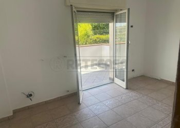 74d5572e-eba5-465d-99b7-4f3ee6430611.jpg - Villa Corso Telesio 71, Settingiano - foto 15