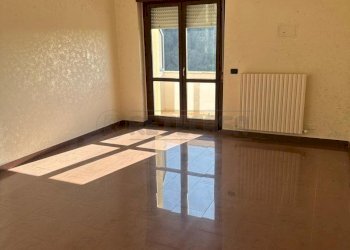 33873a7e-1ff1-453c-bd30-2008188fd4df.jpeg - Quadrilocale Via Garibaldi Gariani 1, Catanzaro - foto 5