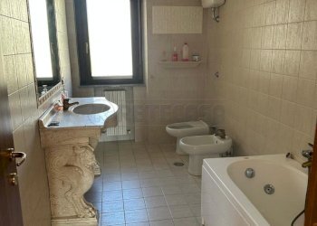 d9e60b43-51c3-4abb-894f-5e71284274eb.jpeg - Quadrilocale Via Garibaldi Gariani 1, Catanzaro - foto 9