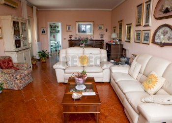 ROC_5680.jpg - Villa Via dei Bruzii 7, Catanzaro - foto 15