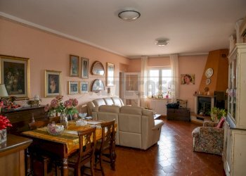 ROC_5685.jpg - Villa Via dei Bruzii 7, Catanzaro - foto 16