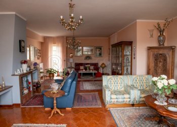 ROC_5689.jpg - Villa Via dei Bruzii 7, Catanzaro - foto 18