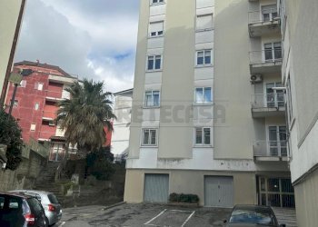 adf58b93-e4ea-405e-a7f2-11c838bd564d.jpeg - Trilocale Via della Quercia 13, Catanzaro - foto 1