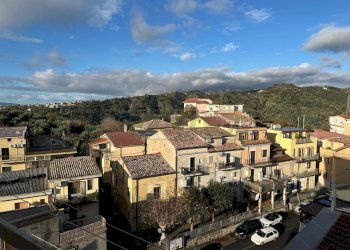 6e54d9e4-2d77-4172-84df-f8909c690118.jpeg - Quadrilocale Via Ettore Vitale, Catanzaro - foto 1