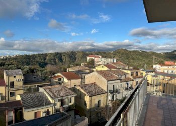 822552aa-e8b5-44cc-a6ce-2c8f3cfa156c.jpeg - Quadrilocale Via Ettore Vitale, Catanzaro - foto 11