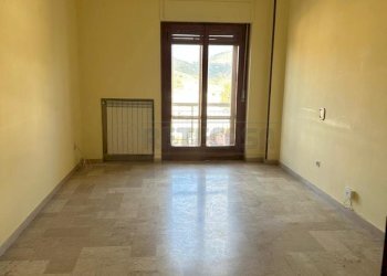 a196b3ff-d657-43cf-b35a-d2279076531d.jpeg - Quadrilocale Via Ettore Vitale, Catanzaro - foto 12