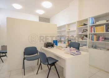 IMG_0003_edited.jpg - Ufficio VIA GUIDO ROSSA, Vicenza - foto 3