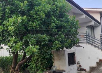 foto 13.jpg - Villa a Schiera Via Cese snc, Castelnuovo Parano - foto 12