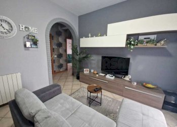 WhatsApp Image 2025-09-09 at 09.44.32 (1).jpeg - Trilocale Via Giuseppina, Cremona - foto 1