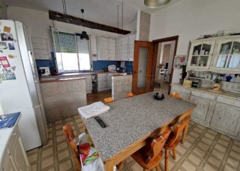 WhatsApp Image 2025-08-27 at 09.31.18.jpeg - Villa Viale Europa, Acquanegra Cremonese - foto 5