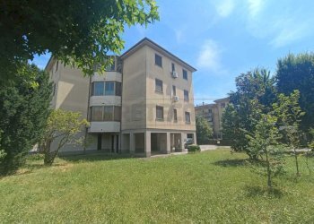 WhatsApp Image 2025-06-27 at 14.49.40 (1).jpeg - Trilocale Via San Felice, Cremona - foto 1