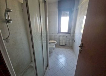 WhatsApp Image 2025-06-25 at 10.13.34 (1).jpeg - Trilocale Via San Felice, Cremona - foto 13