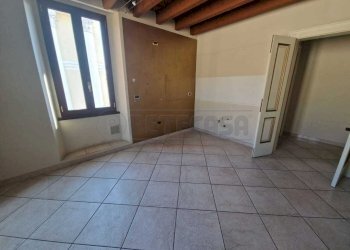 WhatsApp Image 2025-03-03 at 16.31.55.jpeg - Trilocale Piazza Abbazia, Pontevico - foto 10