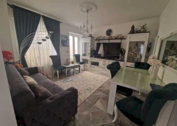 WhatsApp Image 2025-02-21 at 09.26.25 (6).jpeg - Townhouse Piazza Volontari del Sangue, Pieve San Giacomo - photo 1