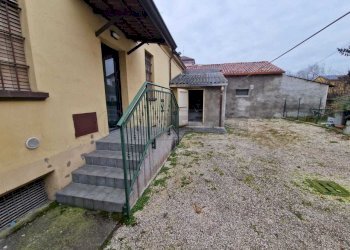 WhatsApp Image 2025-01-16 at 12.04.26 (2).jpeg - Terratetto - Terracielo viale europa, Acquanegra Cremonese - foto 13