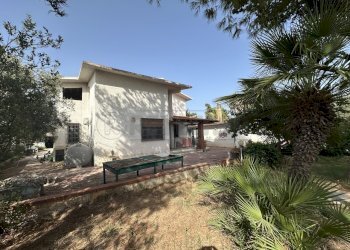 IMG_5810.JPG - Villa Mazara del Vallo - foto 3