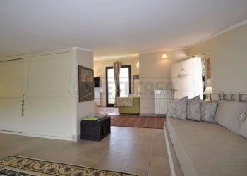 2c6393d0-baf6-4f43-9753-b376c0a04319.JPG - Villa Menfi - foto 8