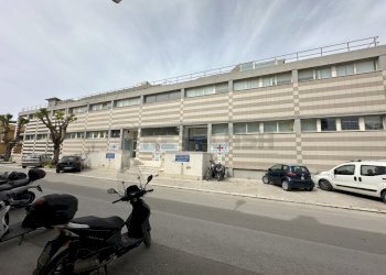 IMG_3035.JPG - Locale Commerciale Mazara del Vallo - foto 2