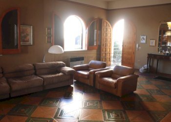 IMG_5408.jpg - Villa Mazara del Vallo - foto 21