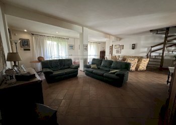 IMG_1739.JPG - Villa Mazara del Vallo - foto 7