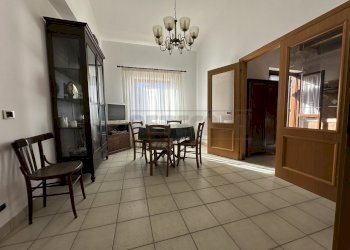 IMG_1771.JPG - Villa Mazara del Vallo - foto 27