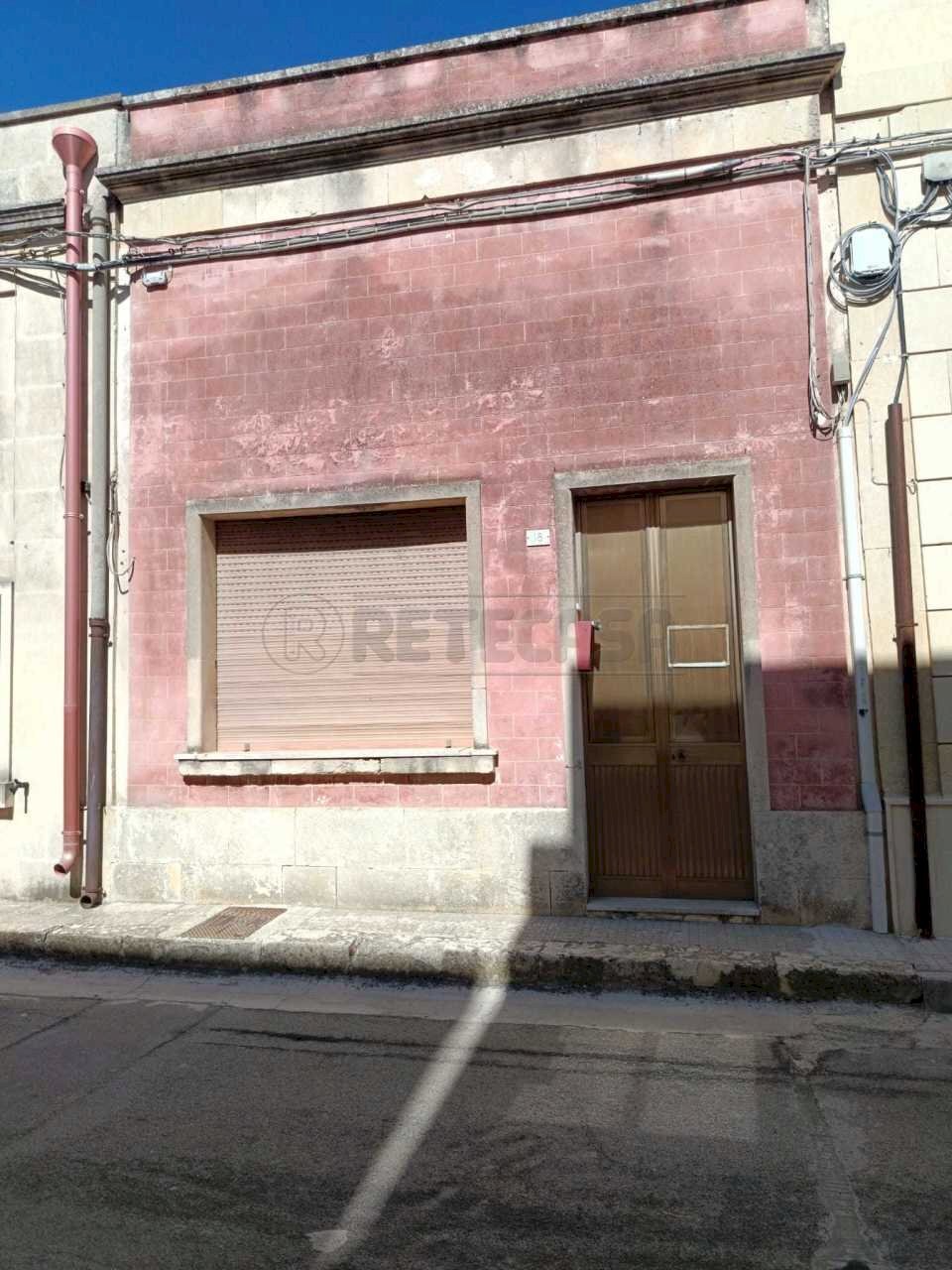 WhatsApp Image 2025-09-23 at 11.57.18.jpeg - Villa Via Nizza 18, Cursi - foto 1