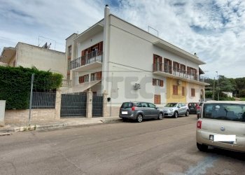 facciata.jpg - Appartamento Scorrano - foto 8