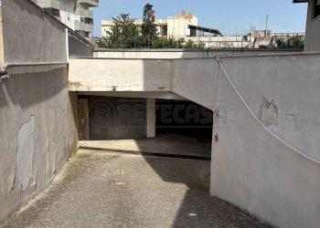 WhatsApp Image 2025-03-07 at 12.36.49(1).jpeg - Box Piazza Vittorio Bachelet 25, Maglie - foto 1