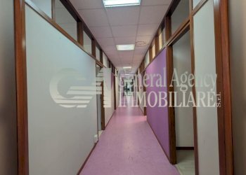 WhatsApp Image 2026-03-17 at 16.22.48 (1).jpg - Ufficio VIALE DEL POGGIO FIORITO, Roma - foto 25