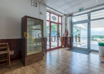 PFS_8958-HDR.jpg - Commercial Premises Via V. Vecchietti, Pollenza - photo 2