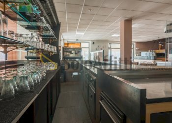 PFS_8969-HDR.jpg - Commercial Premises Via V. Vecchietti, Pollenza - photo 4