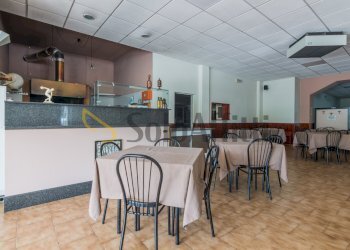 PFS_8944-HDR.jpg - Commercial Premises Via V. Vecchietti, Pollenza - photo 6