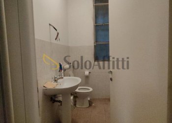 bagno piano interrato - Locale Commerciale Gallarate - foto 10