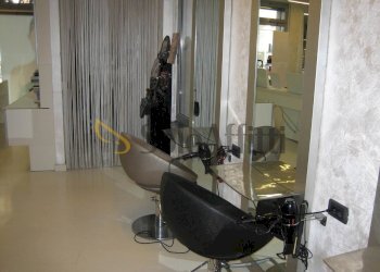 IMG_3189.JPG - Parrucchieri Uomo - Donna Corso Roma, Cesano Maderno - foto 11