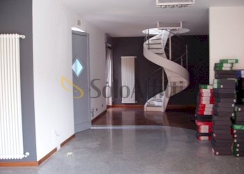 P6100030.JPG - Locale Commerciale Corso Roma 26, Cesano Maderno - foto 9