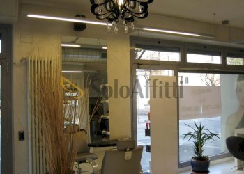 IMG_3181.JPG - Locale Commerciale Corso Roma 26, Cesano Maderno - foto 9