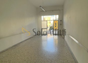 IMG_2504.jpg - Locale Commerciale Via delle Lamie 3, Bari - foto 5