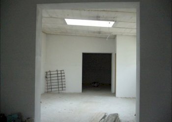 PARTICOLARE - Locale Commerciale Sesto Fiorentino - foto 1