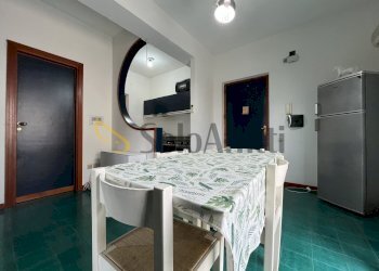 IMG_2460.JPG - Trilocale Montauro - foto 6