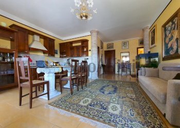 20250702_120555.jpg - Trilocale Catanzaro - foto 2