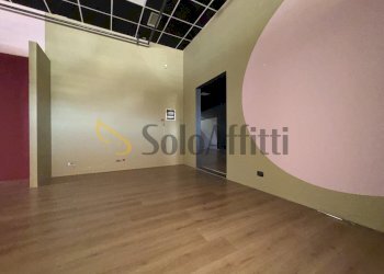 IMG_7545.jpeg - Locale Commerciale Catanzaro - foto 4