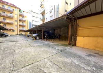 IMG_2432bis.JPG - Box Catanzaro - foto 3