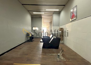 IMG_0585.JPG - Locale Commerciale Via Lungomare Stefano Pugliese 4747, Catanzaro - foto 7