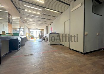 IMG_0579.JPG - Locale Commerciale Via Lungomare Stefano Pugliese 4747, Catanzaro - foto 9