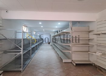 fa66839c-fee7-4945-bc9c-9eb732afb4f0.jpg - Locale Commerciale Catanzaro - foto 2