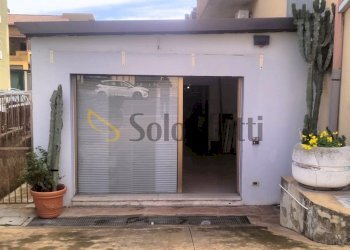 77f85ac2-7c4f-41fa-a19b-11b61ad9d486.jpg - Locale Commerciale Catanzaro - foto 4