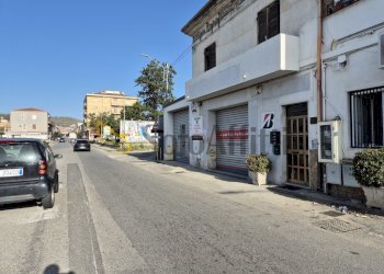 20241127_094627.jpg - Locale Commerciale Via Nazionale 145, Catanzaro - foto 4